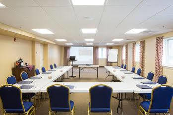 Conference Center Hotel At Valley Forge Oaks 외부 사진